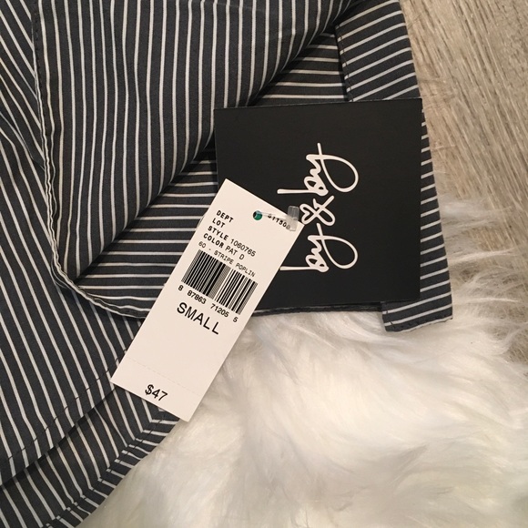 by & by striped off shoulder blouse - Picture 3 of 6